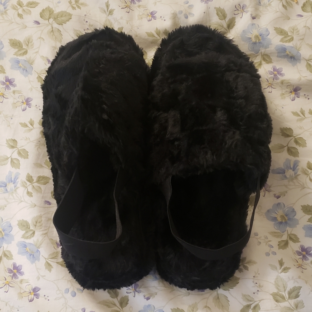 Fluffy slippers for winter